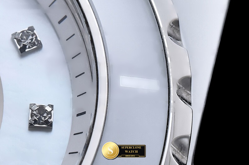Chanel Ref. CHA027E HT - On-Wrist Presence & Case Thickness View (Photo 11 of 21)