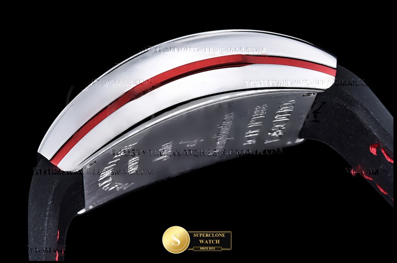 Franck Muller Ref. FM196B ABF - On-Wrist Presence & Case Thickness View (Photo 15 of 21)