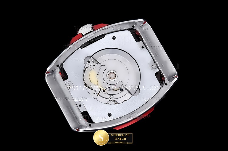 Franck Muller Ref. FM196B ABF - On-Wrist Presence & Case Thickness View (Photo 19 of 21)