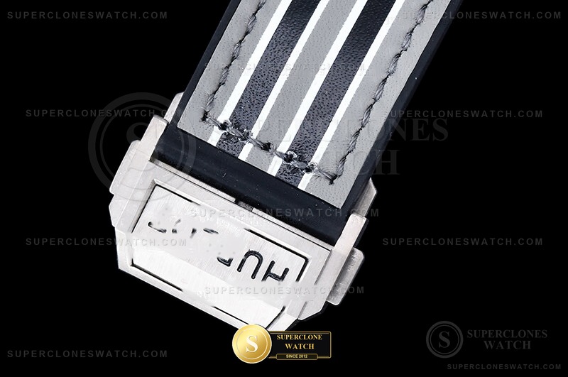 Hublot Ref. HUB0473C HBB - On-Wrist Presence & Case Thickness View (Photo 11 of 26)