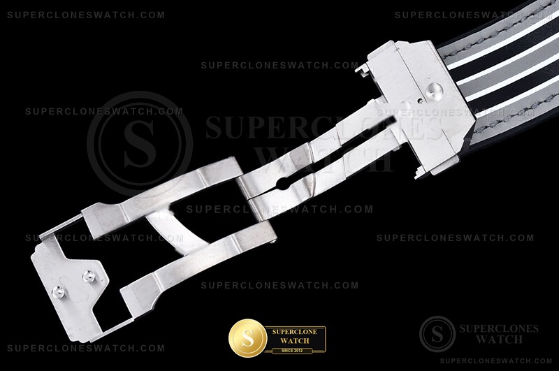 Hublot Ref. HUB0473C HBB - On-Wrist Presence & Case Thickness View (Photo 15 of 26)