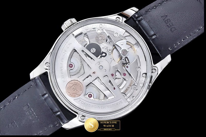 IWC Schaffhausen Ref. IWC0559B APSF - On-Wrist Presence & Case Thickness View (Photo 17 of 28)
