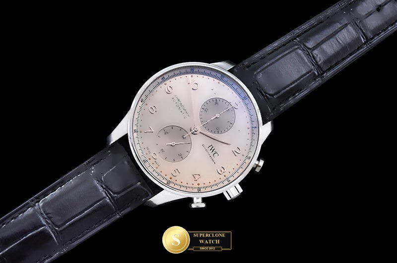 IWC Schaffhausen Ref. IWC0582D OCTA - Exhibition Caseback & Cloned Calibre Movement (Photo 4 of 28)