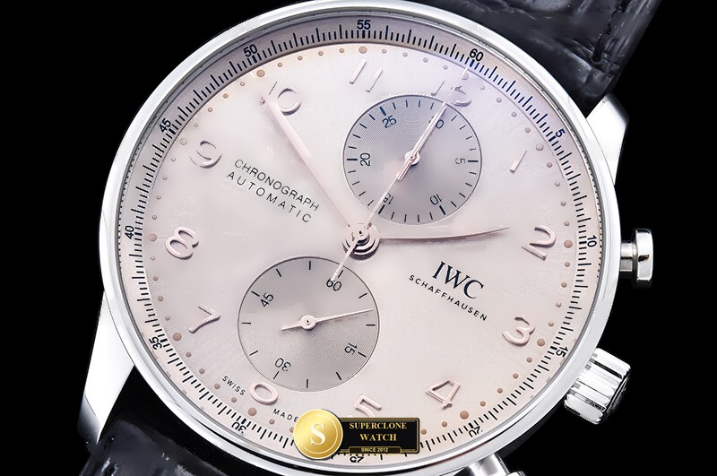 IWC Schaffhausen Ref. IWC0582D OCTA - Lug-to-Lug & Rehaut Engraving View (Photo 5 of 28)