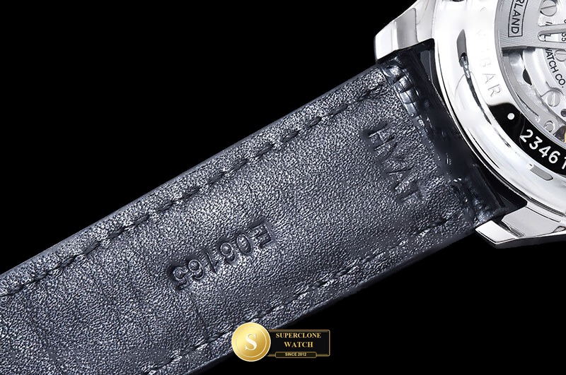 IWC Schaffhausen Ref. IWC0582D OCTA - Crown Guard & Dial Lume Verification (Photo 20 of 28)
