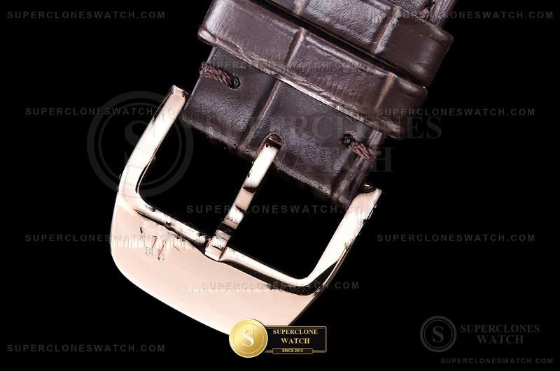 Jaeger-LeCoultre Ref. JL209B APSF - On-Wrist Presence & Case Thickness View (Photo 11 of 23)