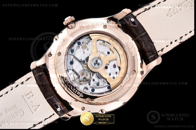 Jaeger-LeCoultre Ref. JL209B APSF - On-Wrist Presence & Case Thickness View (Photo 17 of 23)
