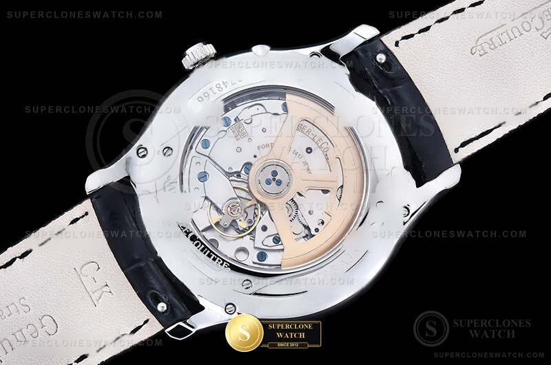 Jaeger-LeCoultre Ref. JL215A APSF - On-Wrist Presence & Case Thickness View (Photo 17 of 26)
