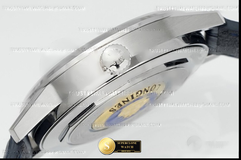 Longines Ref. LON051C APSF - On-Wrist Presence & Case Thickness View (Photo 7 of 9)