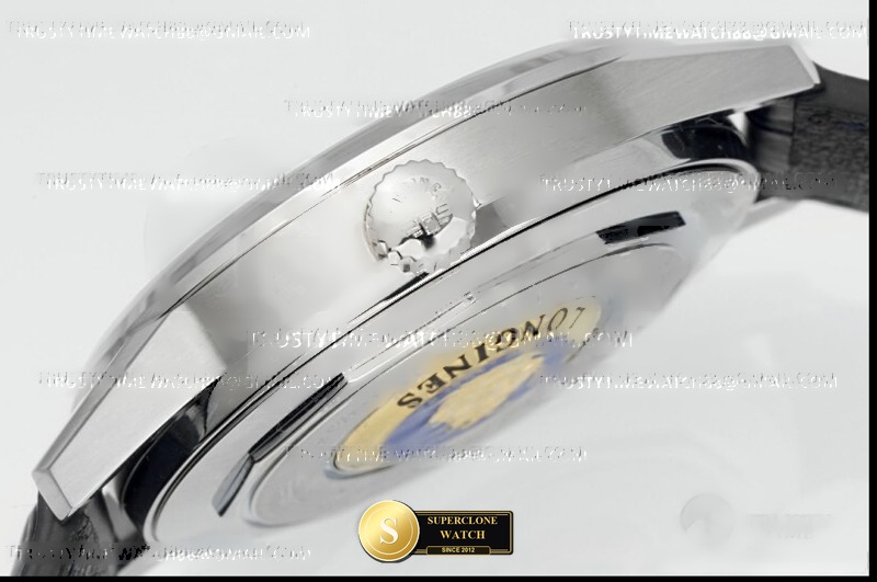 Longines Ref. LON051D APSF - On-Wrist Presence & Case Thickness View (Photo 7 of 9)