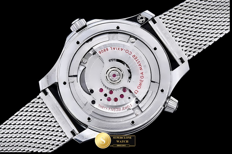 Omega Ref. OMG0848A ASIAN - On-Wrist Presence & Case Thickness View (Photo 19 of 29)