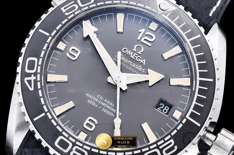 Omega Ref. OMG0860 VSF - Lateral Bezel & Sapphire Crystal Profile (Photo 6 of 29)