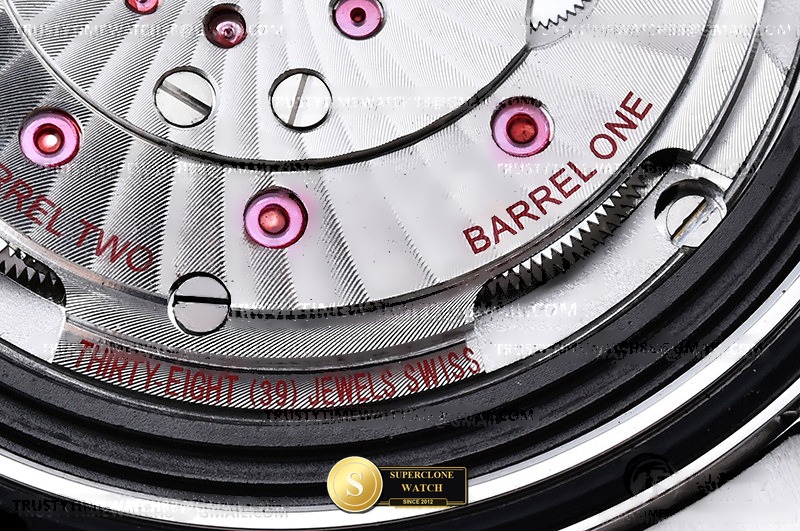 Omega Ref. OMG0861A ASIAN - On-Wrist Presence & Case Thickness View (Photo 13 of 24)