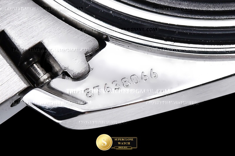 Omega Ref. OMG0861A ASIAN - On-Wrist Presence & Case Thickness View (Photo 15 of 24)