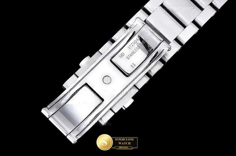 Omega Ref. OMG0863D ASIAN - On-Wrist Presence & Case Thickness View (Photo 7 of 39)