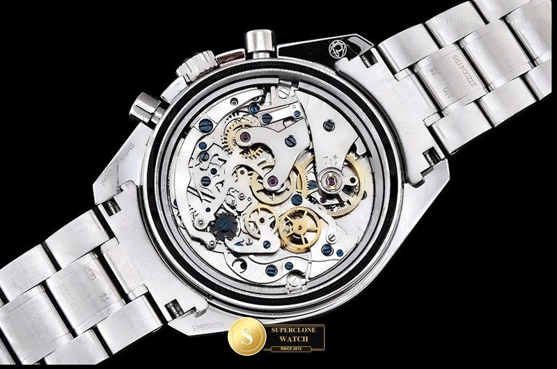 Omega Ref. OMG0873 ASIAN - On-Wrist Presence & Case Thickness View (Photo 19 of 26)