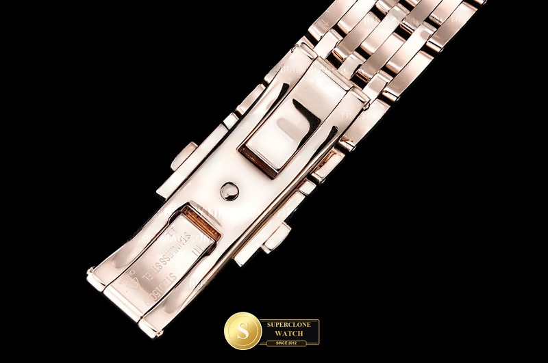 Omega Ref. OMG0883 VSF - On-Wrist Presence & Case Thickness View (Photo 13 of 23)