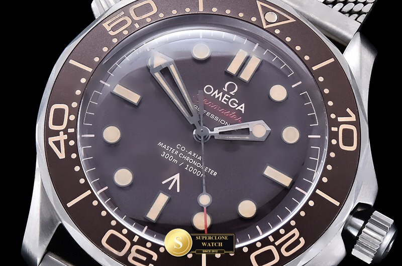 Omega Ref. OMG0903 VSF - Lateral Bezel & Sapphire Crystal Profile (Photo 6 of 33)