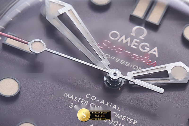 Omega Ref. OMG0903 VSF - Crown Guard & Dial Lume Verification (Photo 14 of 33)