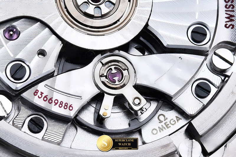 Omega Ref. OMG0903 VSF - On-Wrist Presence & Case Thickness View (Photo 25 of 33)
