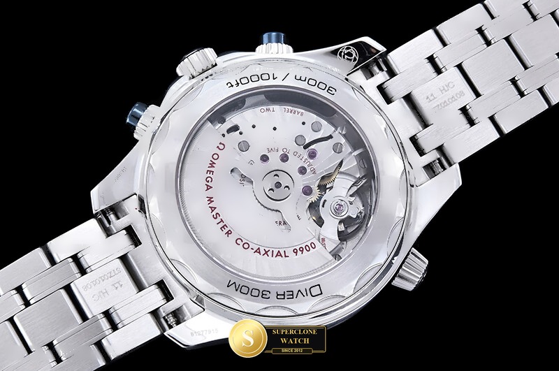 Omega Ref. OMG0905B N1F - On-Wrist Presence & Case Thickness View (Photo 21 of 32)