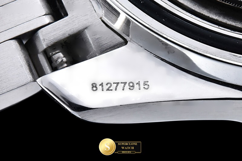 Omega Ref. OMG0905B N1F - Crown Guard & Dial Lume Verification (Photo 30 of 32)