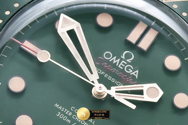 Omega Ref. OMG0909 VSF - On-Wrist Presence & Case Thickness View (Photo 13 of 36)