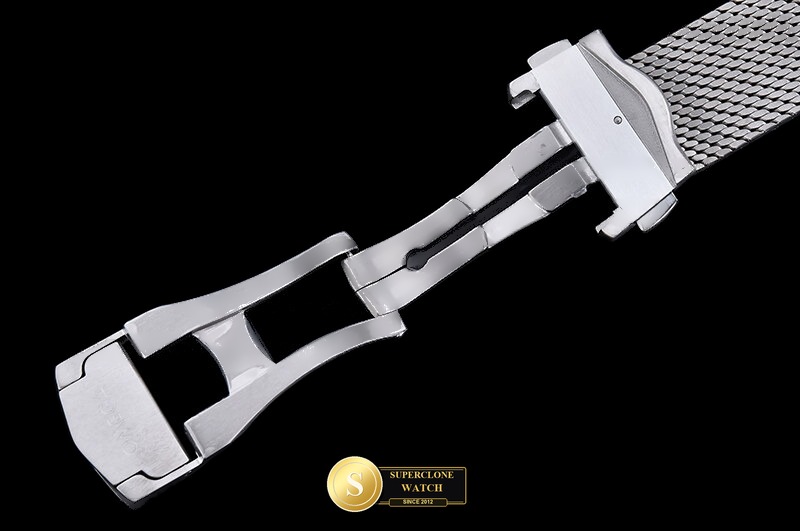 Omega Ref. OMG0909 VSF - On-Wrist Presence & Case Thickness View (Photo 15 of 36)