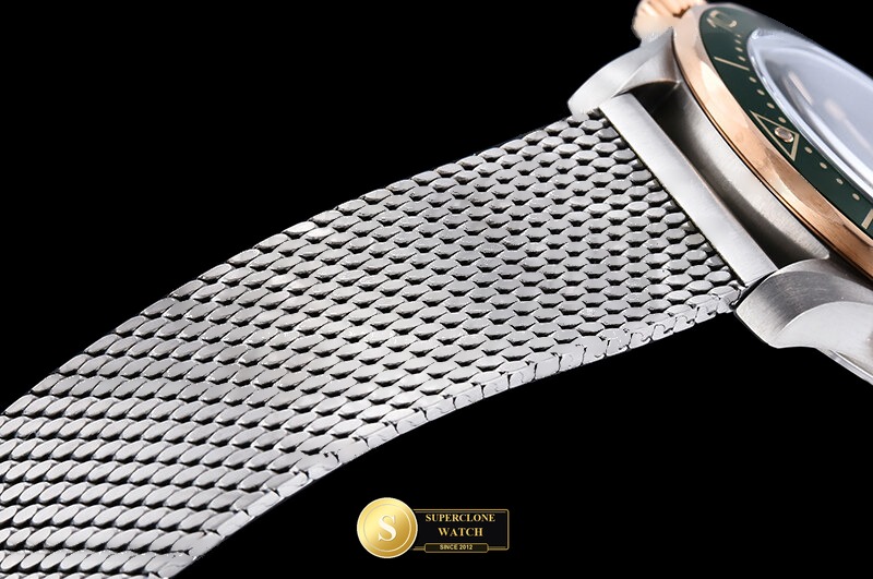 Omega Ref. OMG0909 VSF - On-Wrist Presence & Case Thickness View (Photo 17 of 36)