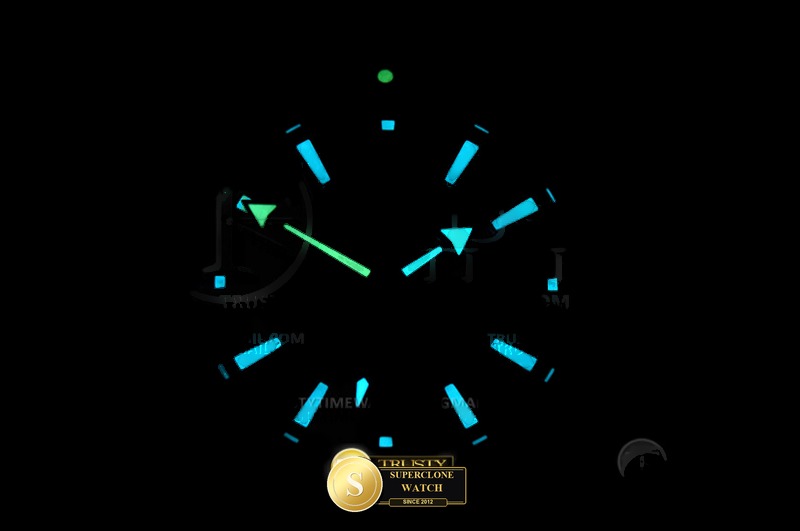 Omega Ref. OMG0922 VSF - On-Wrist Presence & Case Thickness View (Photo 29 of 29)