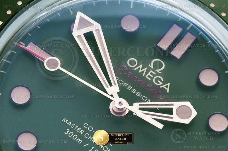 Omega Ref. OMG0924A ORF - On-Wrist Presence & Case Thickness View (Photo 7 of 32)