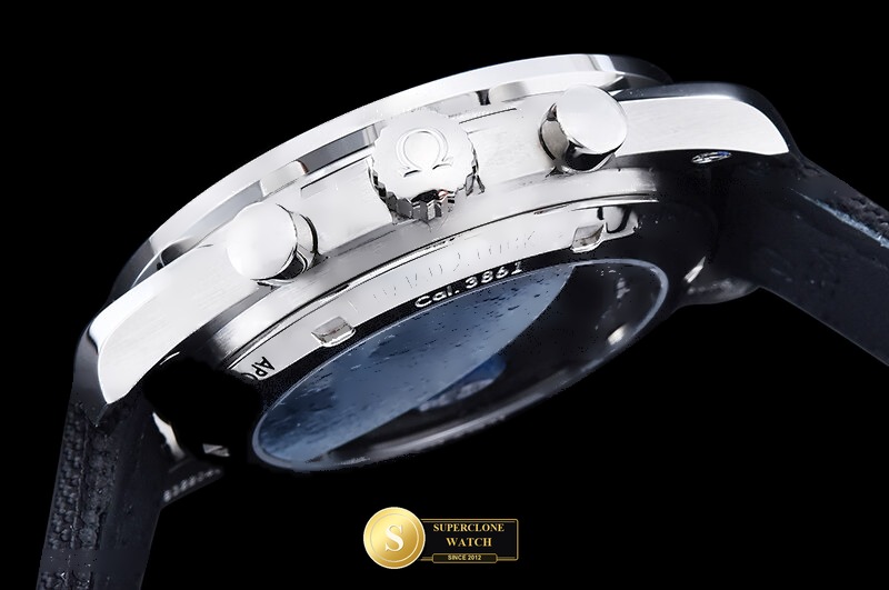 Omega Ref. OMG0926B SMF - On-Wrist Presence & Case Thickness View (Photo 17 of 35)