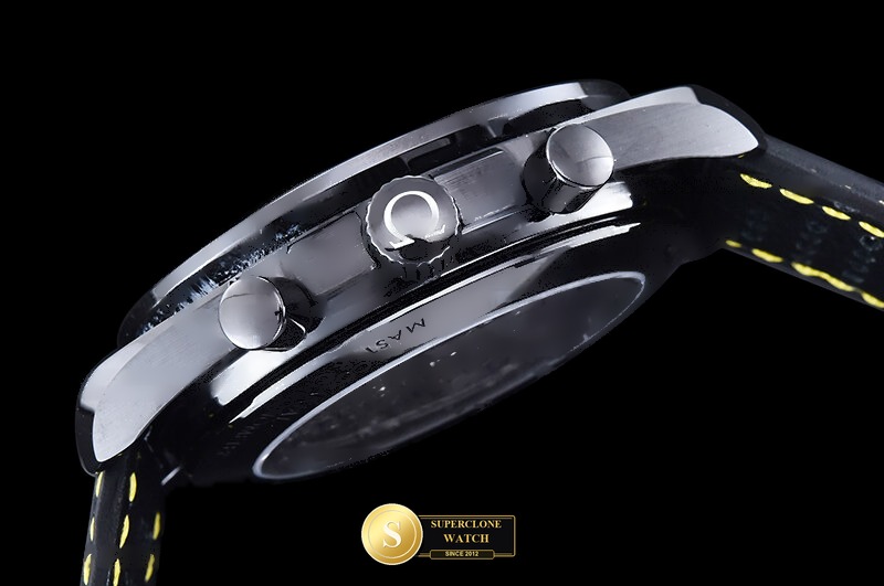 Omega Ref. OMG0927A SMF - On-Wrist Presence & Case Thickness View (Photo 13 of 24)