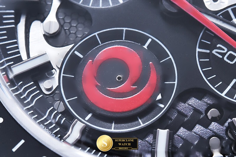 Omega Ref. OMG0928A BLS - On-Wrist Presence & Case Thickness View (Photo 9 of 22)