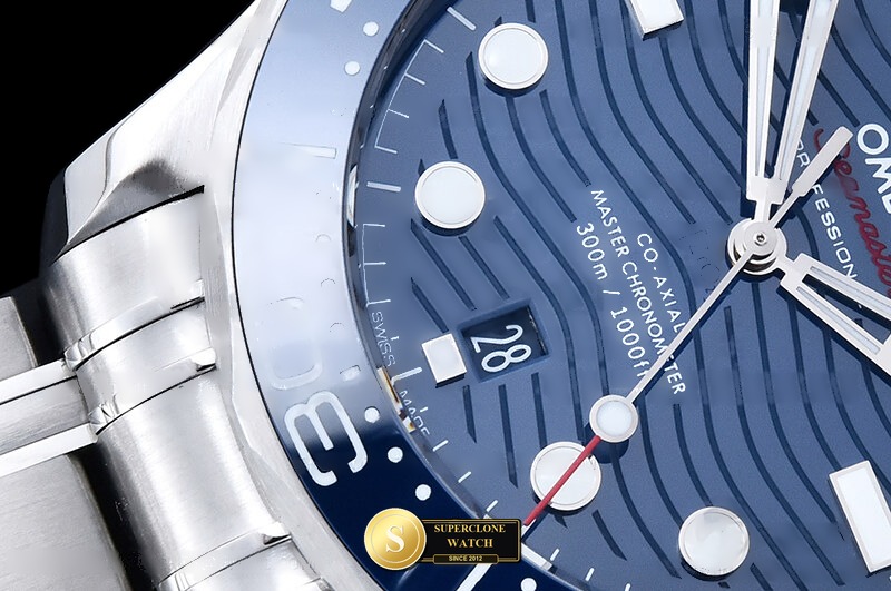 Omega Ref. OMG0929A ORF - On-Wrist Presence & Case Thickness View (Photo 7 of 35)