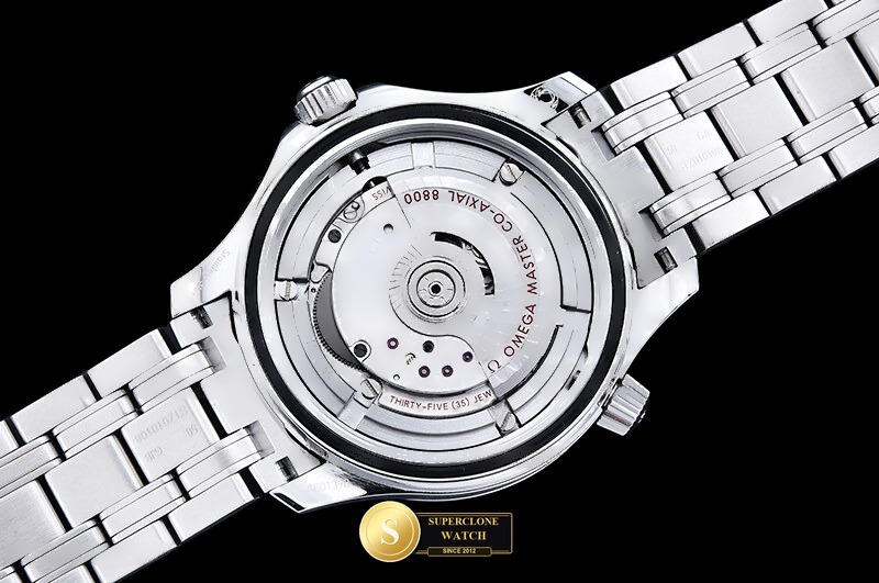 Omega Ref. OMG0929A ORF - On-Wrist Presence & Case Thickness View (Photo 23 of 35)