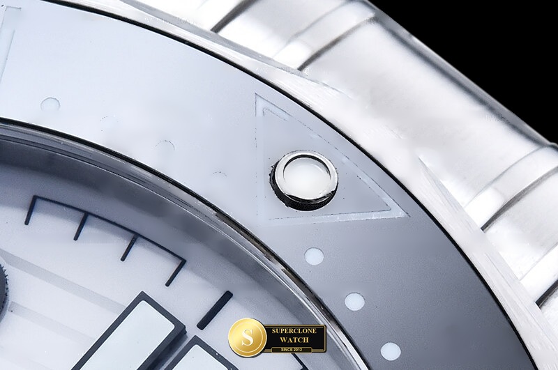 Omega Ref. OMG0929C ORF - On-Wrist Presence & Case Thickness View (Photo 11 of 35)