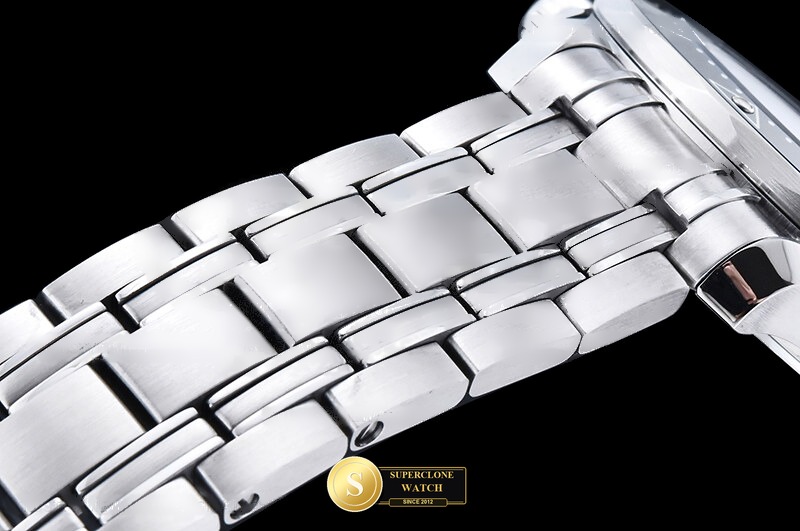 Omega Ref. OMG0929D ORF - On-Wrist Presence & Case Thickness View (Photo 19 of 35)