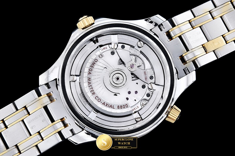 Omega Ref. OMG0930A ORF - On-Wrist Presence & Case Thickness View (Photo 25 of 38)