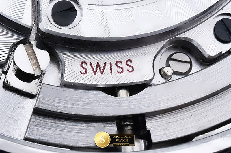 Omega Ref. OMG0930D ORF - On-Wrist Presence & Case Thickness View (Photo 33 of 37)