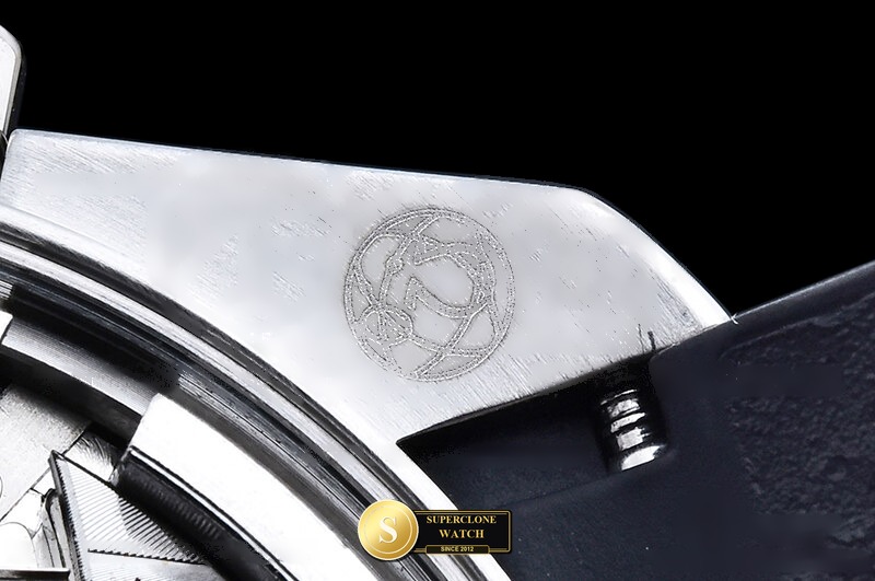 Omega Ref. OMG0948C SMF - On-Wrist Presence & Case Thickness View (Photo 21 of 27)