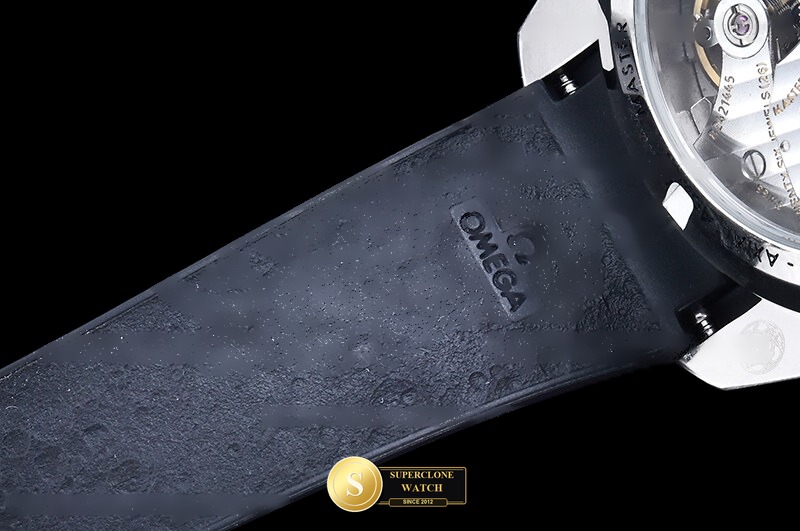 Omega Ref. OMG0936B ERF - Crown Guard & Dial Lume Verification (Photo 16 of 27)