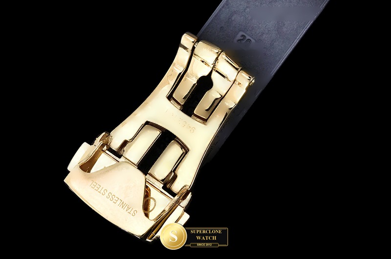 Omega Ref. OMG0931F N1F - On-Wrist Presence & Case Thickness View (Photo 13 of 27)