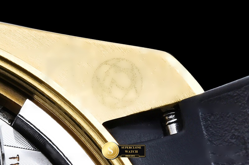 Omega Ref. OMG0931F N1F - Crown Guard & Dial Lume Verification (Photo 20 of 27)