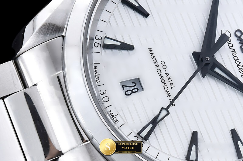 Omega Ref. OMG0937B VSF - On-Wrist Presence & Case Thickness View (Photo 7 of 29)