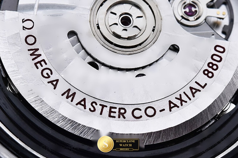 Omega Ref. OMG0937B VSF - On-Wrist Presence & Case Thickness View (Photo 25 of 29)