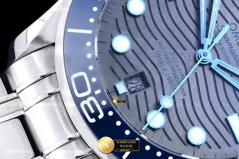 Omega Ref. OMG0938B ORF - On-Wrist Presence & Case Thickness View (Photo 7 of 37)