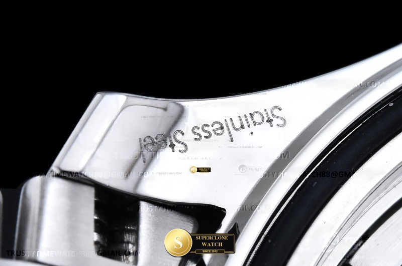 Omega Ref. OMG0938B ORF - On-Wrist Presence & Case Thickness View (Photo 27 of 37)