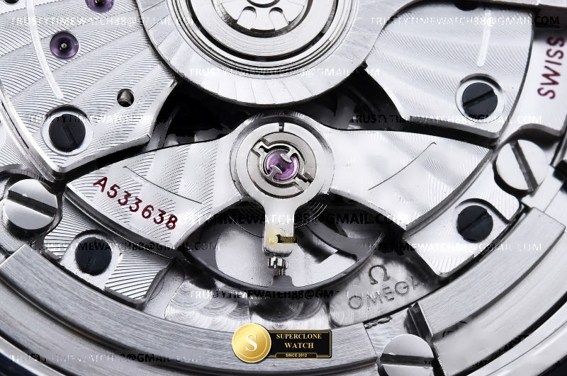 Omega Ref. OMG0938B ORF - On-Wrist Presence & Case Thickness View (Photo 33 of 37)