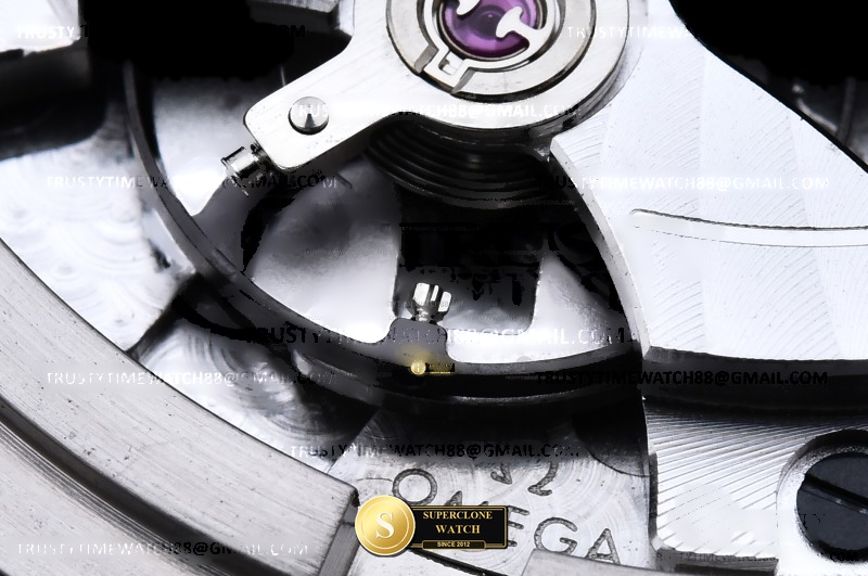 Omega Ref. OMG0938B ORF - Crown Guard & Dial Lume Verification (Photo 34 of 37)